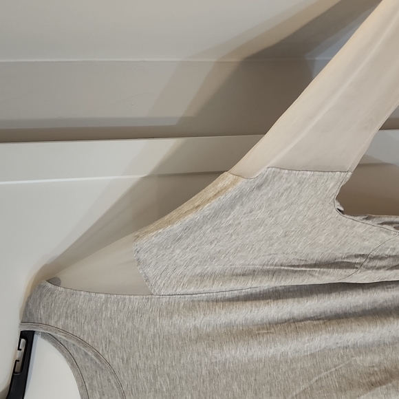 Lane Bryant, Gray, long sleeve Top. 18/20 - Picture 4 of 4